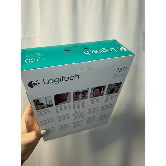 Logitech Stereo Headset h150 Headphones 3.5mm Analog White + Black NEW - Picture 4 of 5